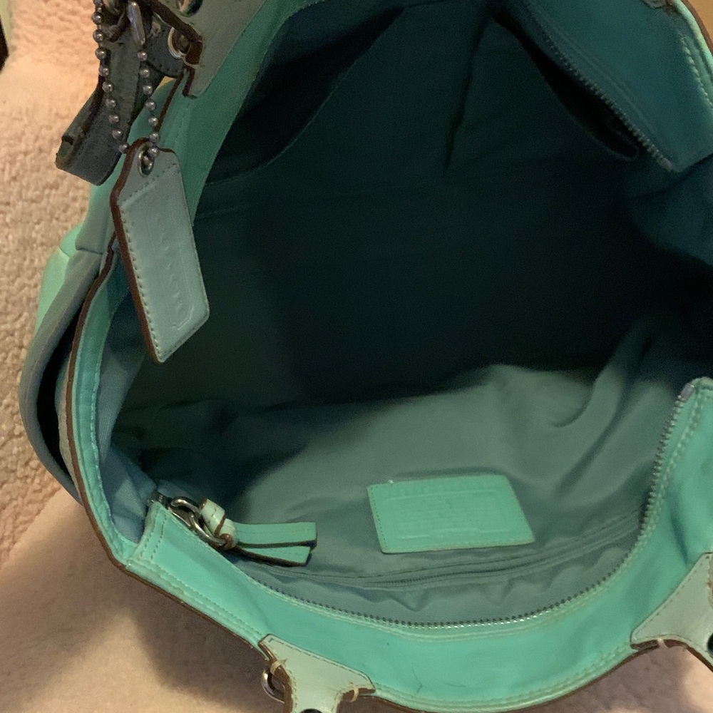 Coach Mint Green Leather Tote Shoulder Bag - Picture 12 of 16
